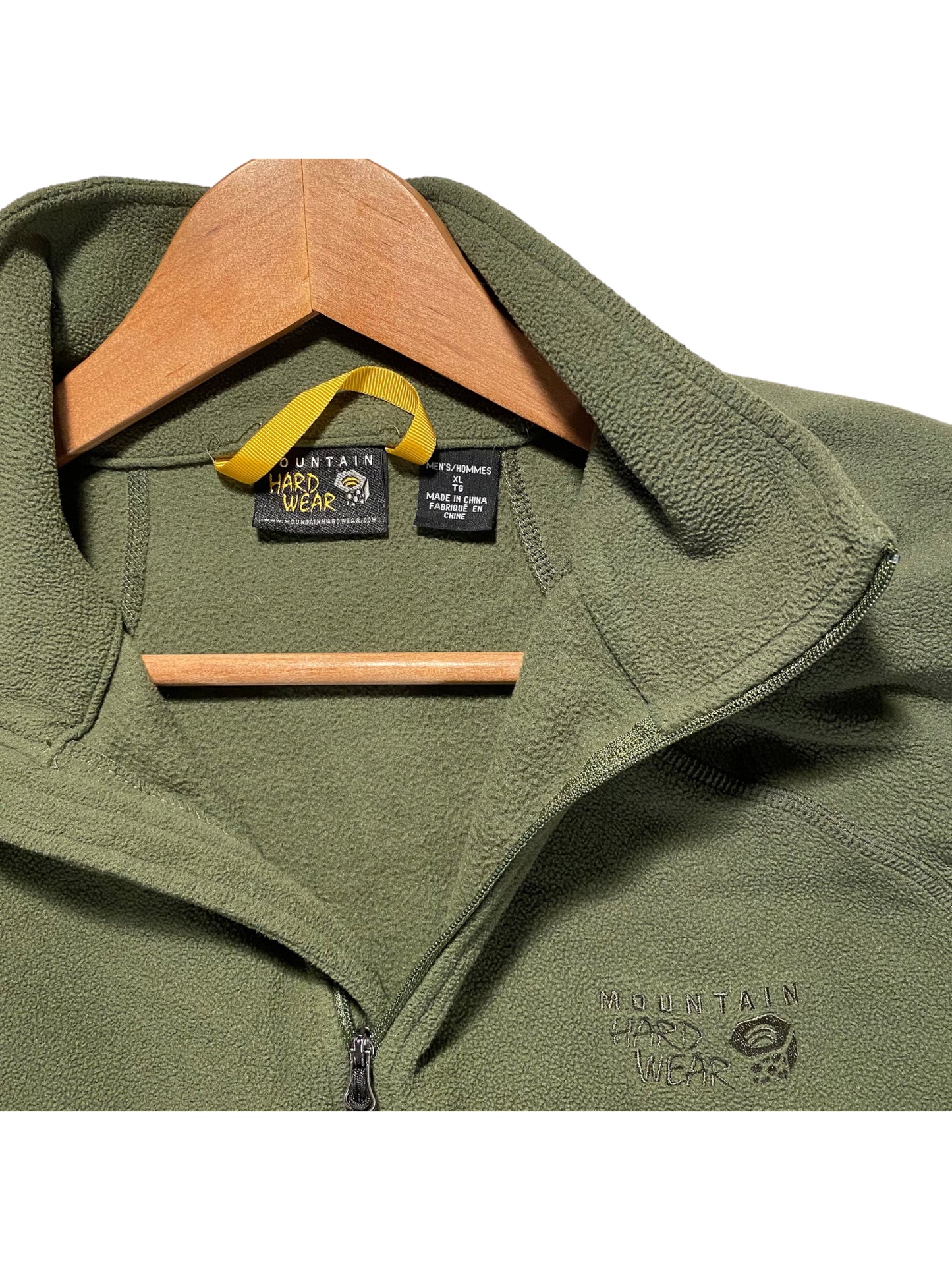 Mountain Hardware quarter zip